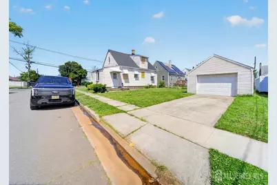 125 E Cherry Street, Carteret, NJ 07008 - Photo 3