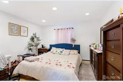301 Norwood Avenue, Old Bridge Township, NJ 08879 - Photo 19