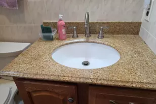 405 Frederick Ave, South Plainfield, NJ 07080 - Photo 9