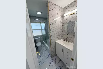 109 W Arthur Place, Iselin, NJ 08830 - Photo 11