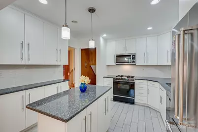 77 Woodside Avenue, Metuchen, NJ 08840 - Photo 11
