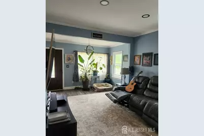 297 Grove Street, Woodbridge Township, NJ 07095 - Photo 9