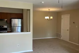 224 Waterford Dr, Edison, NJ 08817 - Photo 5
