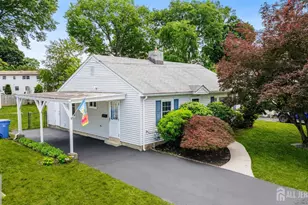 7 Pierrepont Ave, Middlesex, NJ 08846 - Photo 3