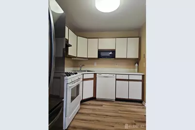 2809 Ridgefield Court, Helmetta, NJ 08828 - Photo 13