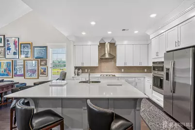 2 Vizcaya Drive, Monroe Township, NJ 08831 - Photo 11