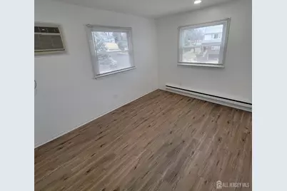 511 Leffert Street, South Amboy, NJ 08879 - Photo 9