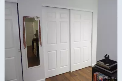 605 Timber  Oaks Road, Edison, NJ 08820 - Photo 21