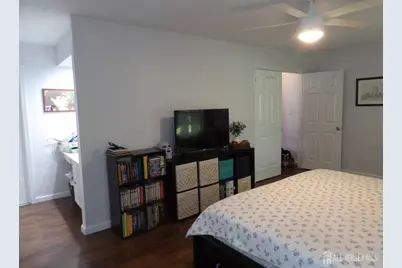 605 Timber  Oaks Road, Edison, NJ 08820 - Photo 23