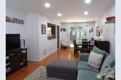605 Timber  Oaks Road, Edison, NJ 08820 - Photo 11