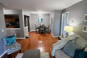 1325 Fernwood Ct, New Brunswick, NJ 08901 - Photo 3