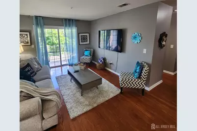 1325 Fernwood Court, New Brunswick, NJ 08901 - Photo 5
