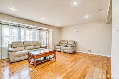 79 Beechwood Avenue, Edison, NJ 08837 - Photo 5