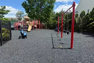 207 Darwin Ln, North Brunswick Township, NJ 08902 - Photo 21