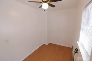 28 Union St, Carteret, NJ 07008 - Photo 11