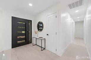 26 Bentley Rd, Monroe Township, NJ 08831 - Photo 5