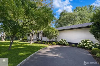 26 Bentley Road, Monroe Township, NJ 08831 - Photo 3