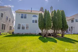 31 SE Hawthorn Dr, Plainsboro Township, NJ 08536 - Photo 39
