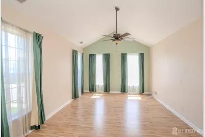 31 SE Hawthorn Drive, Plainsboro Township, NJ 08536 - Photo 25