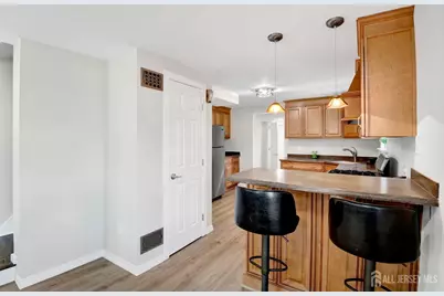 683 Kosciusko Street, Perth Amboy, NJ 08861 - Photo 27
