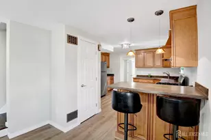 683 Kosciusko St, Perth Amboy, NJ 08861 - Photo 27