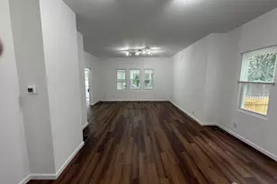 27 Serviss Ave, East Brunswick Township, NJ 08816 - Photo 11