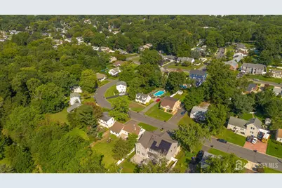 81 Lois Avenue, East Brunswick Township, NJ 08816 - Photo 35