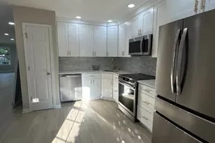 1 John Adams Ct, Monroe Township, NJ 08831 - Photo 5