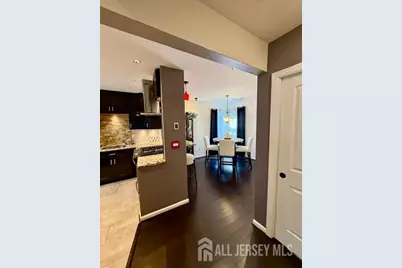 55 Renaissance Lane, New Brunswick, NJ 08901 - Photo 7