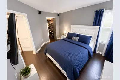 55 Renaissance Lane, New Brunswick, NJ 08901 - Photo 19