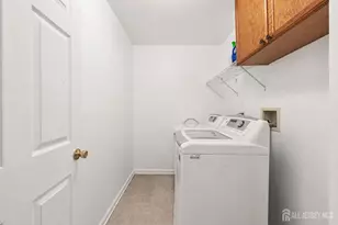 252 Moonlight Dr, Piscataway Township, NJ 08854 - Photo 31
