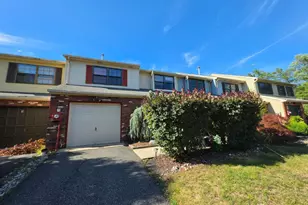 11 Walton Ct, East Brunswick Township, NJ 08816 - Photo 1