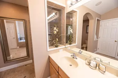 4 Winchester Court, Old Bridge Township, NJ 07747 - Photo 43