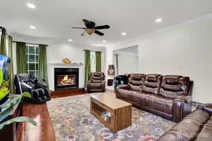 17 Rachel Ln, Monroe Township, NJ 08831 - Photo 17
