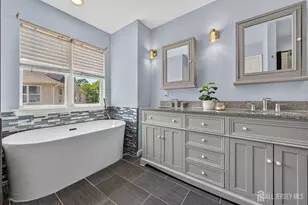 303 Cobblestone Ct, South Brunswick Township, NJ 08852 - Photo 25