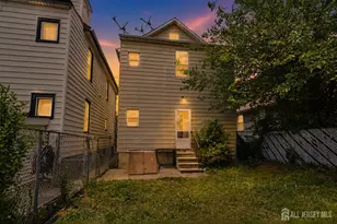 738 Edgar Rd, Elizabeth, NJ 07202 - Photo 19
