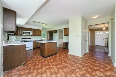 23 Gulick Lane, Plainsboro Township, NJ 08536 - Photo 9