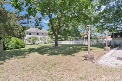 8 Pierrepont Avenue, Middlesex, NJ 08846 - Photo 19