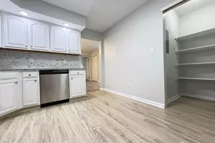 511 Dunn Cir, Bridgewater, NJ 08807 - Photo 7