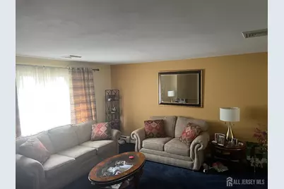 360 Leslie Avenue, Piscataway Township, NJ 08854 - Photo 3