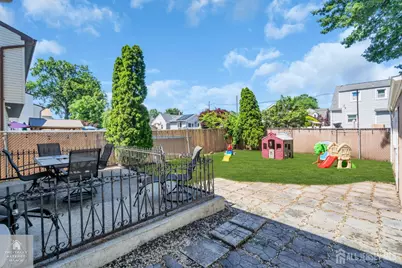 18 Cathrine Street, Sewaren, NJ 07077 - Photo 25