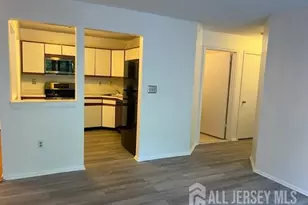 93 Clay St, North Brunswick Township, NJ 08902 - Photo 7