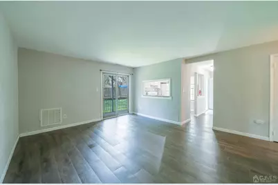 1612 Woodbridge Commons Way, Iselin, NJ 08830 - Photo 7