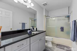 19 Trish Ct, Old Bridge Township, NJ 07747 - Photo 23
