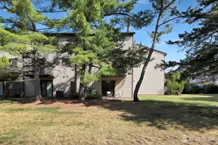 3906 Victoria Ct, Edison, NJ 08817 - Photo 45