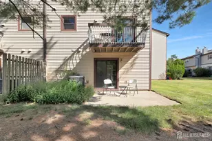 3906 Victoria Ct, Edison, NJ 08817 - Photo 49