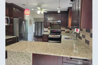 13 Airdale Drive, South Brunswick Township, NJ 08824 - Photo 9