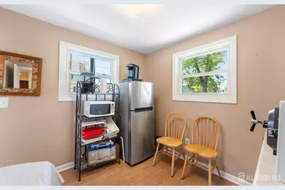 283 Washington Avenue, Carteret, NJ 07008 - Photo 15