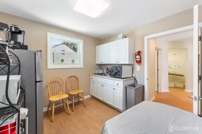 283 Washington Avenue, Carteret, NJ 07008 - Photo 23