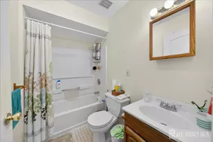 112 Commerce St, Perth Amboy, NJ 08861 - Photo 15
